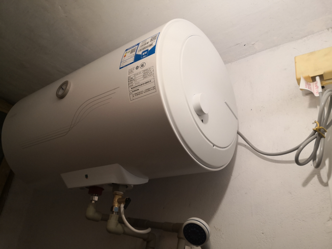 海尔电热水器50升/60升家用 2000w速热恒温防电墙技术 6年包修 海尔