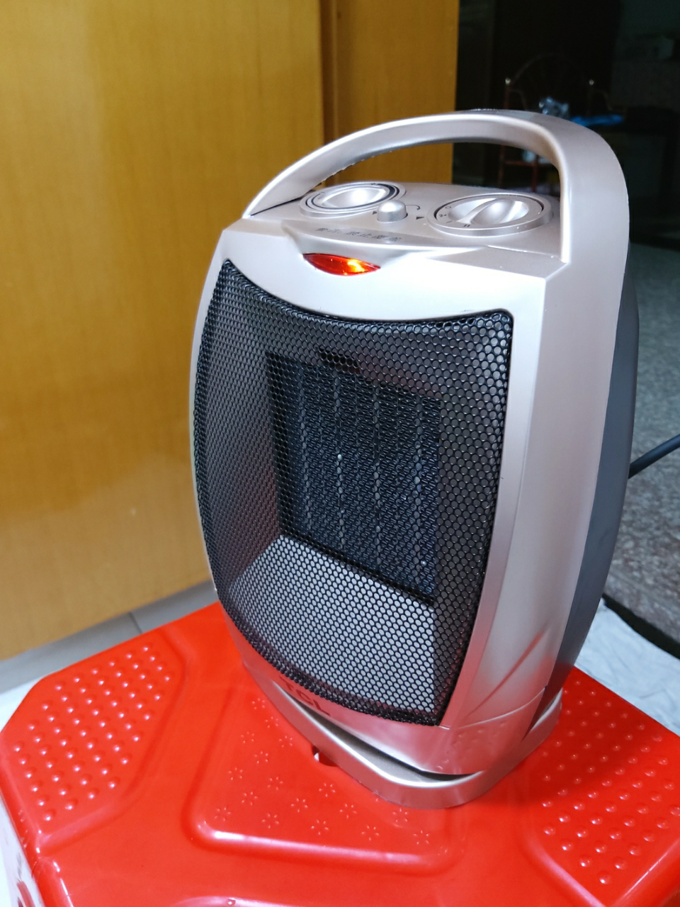 tcl 取暖器/暖风机/电暖器/电暖气/取暖器家用 tn-qg20-t17晒单图