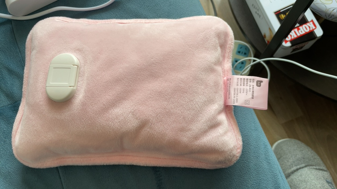 充电暖宝宝已注水