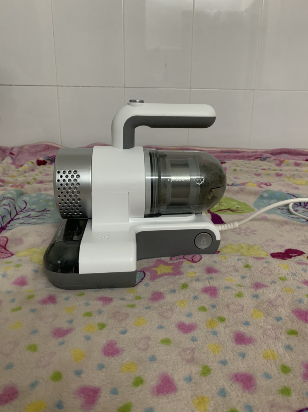 除螨仪高频拍打 大吸力 紫外线uv灯 家用沙发床铺有线除螨吸尘器mc3