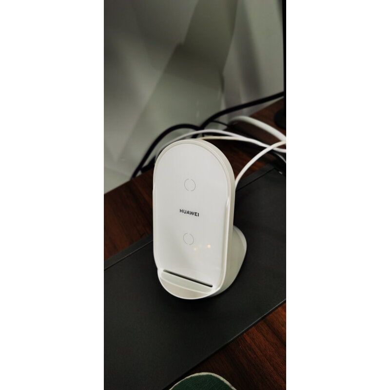 华为(huawei)华为超级快充立式无线充电器 可边用边充 (max 50w)适用