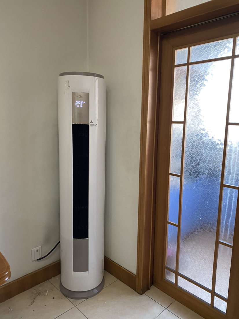 【新一级能效】美的大3匹智能全直流变频冷暖空调立式柜机智行客厅