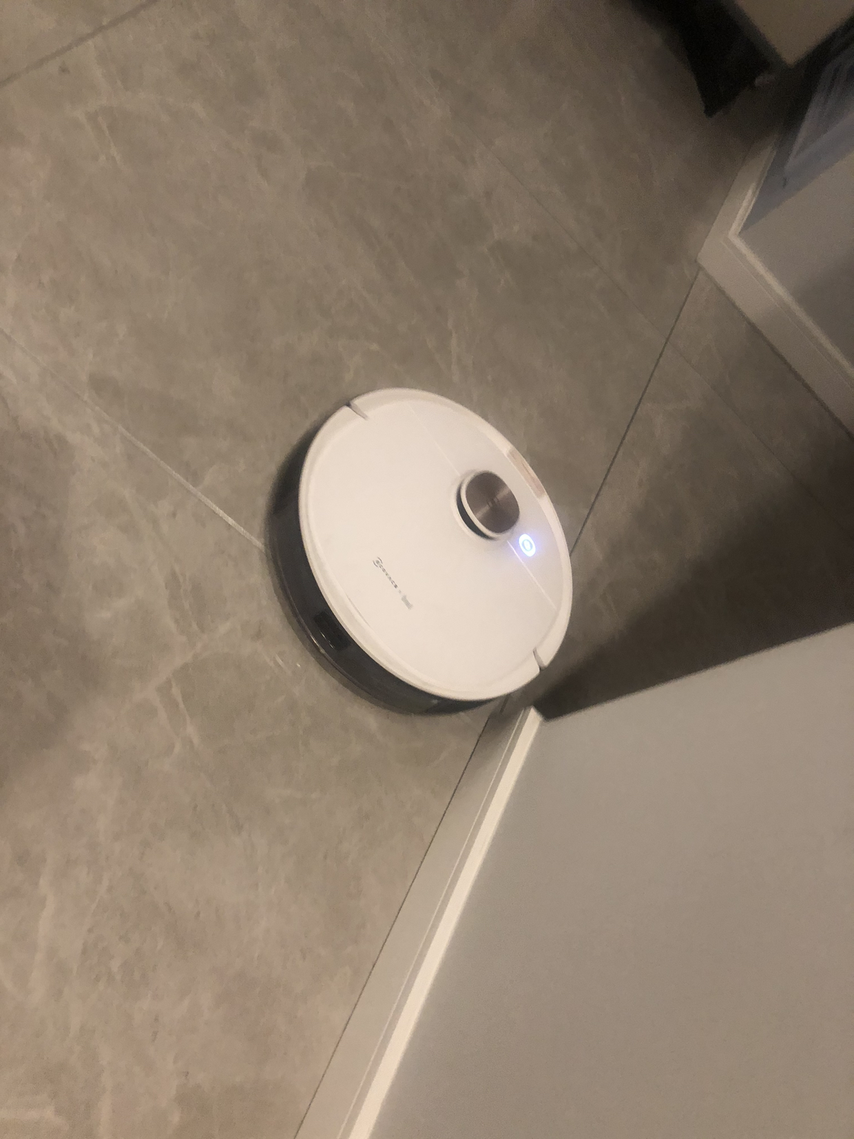 科沃斯(ecovacs)扫地机器人地宝t8max 家用吸尘器 全自动智能 规划