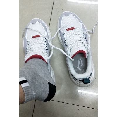 李宁休闲鞋官方正品男鞋新款追月男士经典时尚低帮运动鞋aglq235