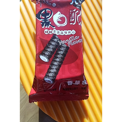 旺旺旺仔黑白配500g 夹心卷散装零食夹心饼干巧克力小吃食品整箱批发