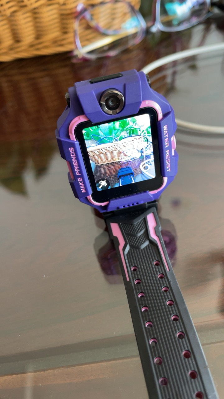 小天才儿童电话手表z6新年定制款 幻紫 防水定位智能手表 学生儿童4g