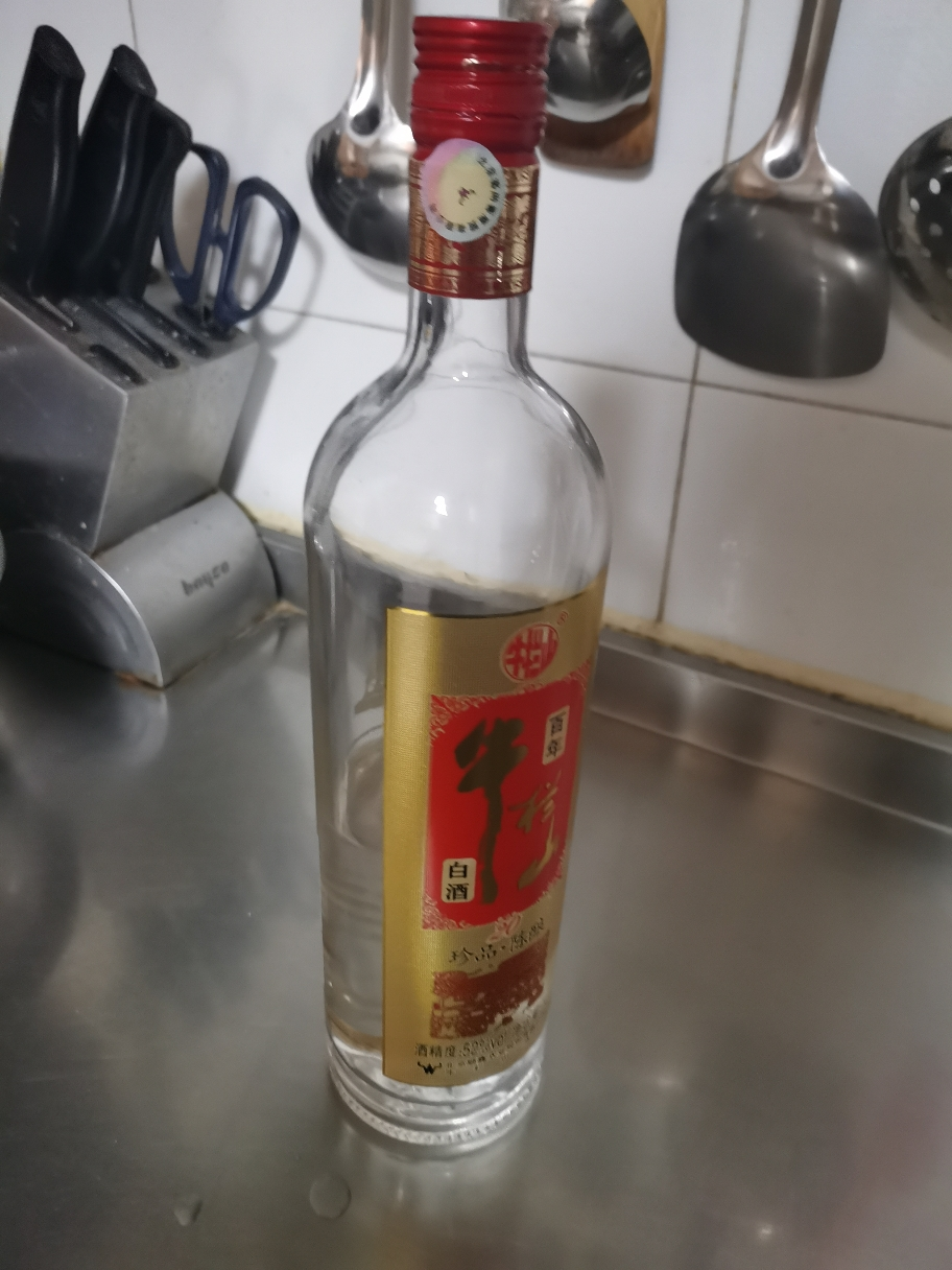 牛欄山百年二鍋頭白酒 珍品陳釀20 土豪金 (紅標)52度1000ml 整箱6