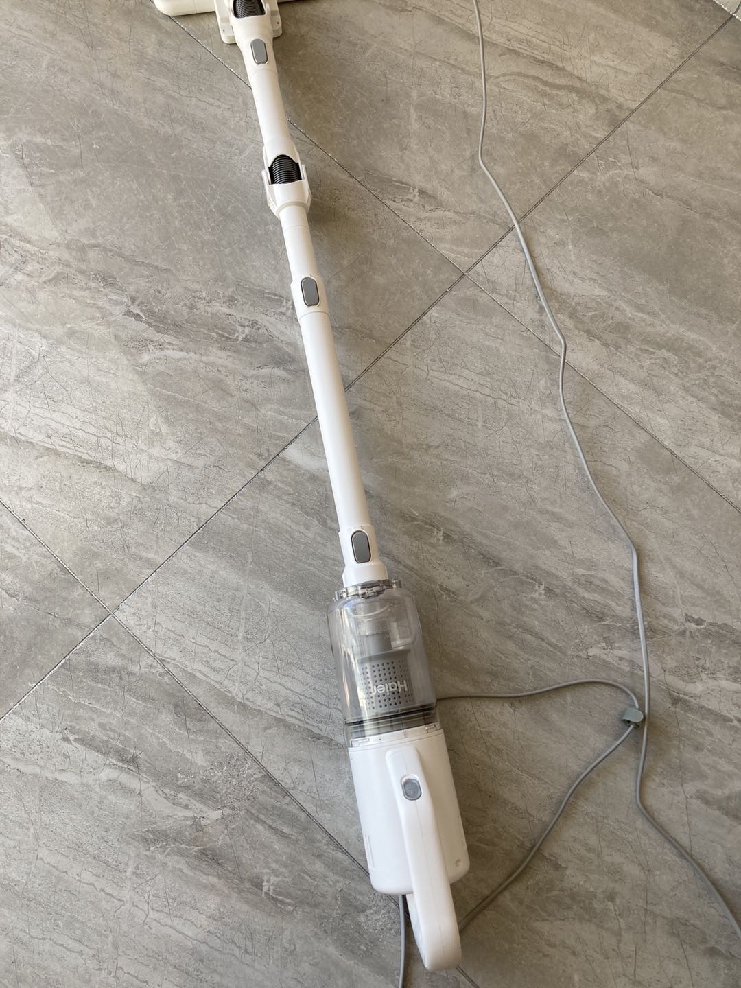 海尔吸尘器家用小型大吸力可弯折手持式迷你大功率真空吸尘机zl603w