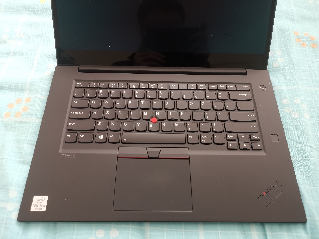 2020款 thinkpad 联想x1extreme隐士3代 15.