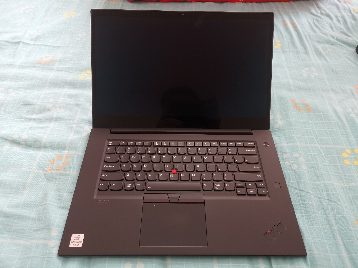 2020款 thinkpad 联想x1extreme隐士3代 15.