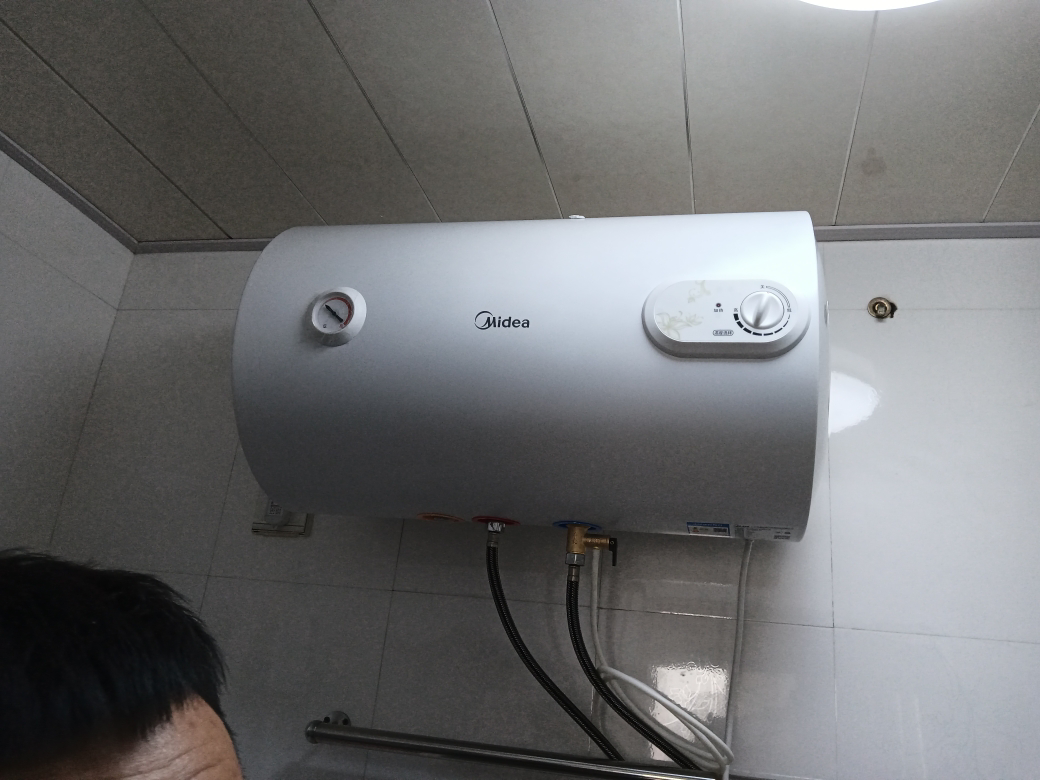 美的电热水器家用卫生间淋浴50升2kw机械版易操作安全防护 f50-15a3