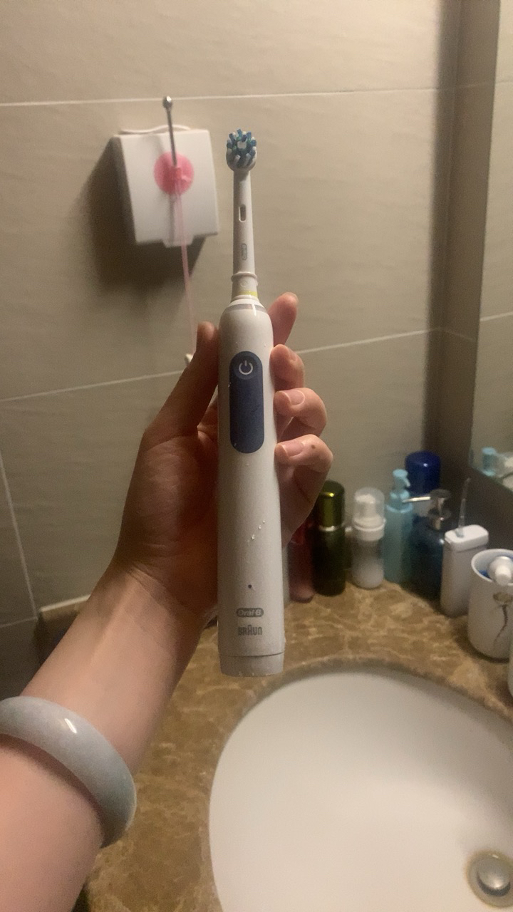 欧乐b电动牙刷充电式怎么样_欧乐b电动牙刷充电式好