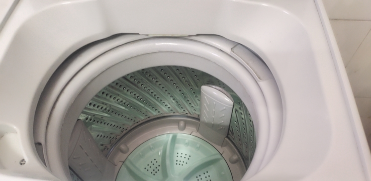 威力(WEILI) XQB80-8019X 8.0公斤全自动波轮洗衣机 仿生手洗 自判水位 13分钟快洗功能 智能童锁晒单图