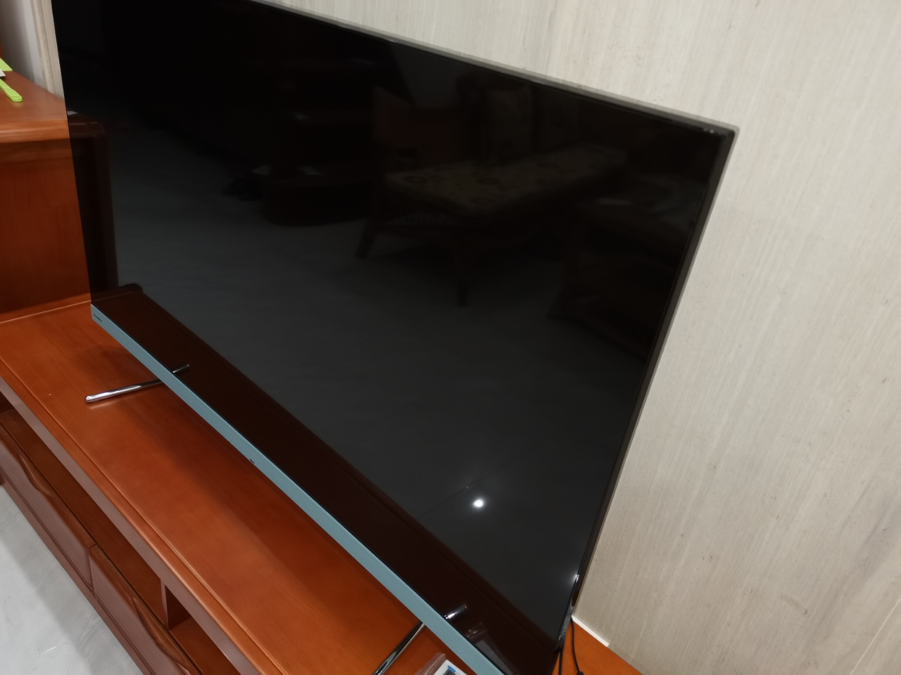 海信vidaa 55v3f-pro 55英寸 小青电视 4k超高清 wifi6全面屏 3g 32g