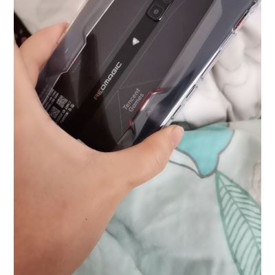 努比亚(nubia)红魔6 pro 5g全网通 12gb 256gb 玄铁黑 toppers e1