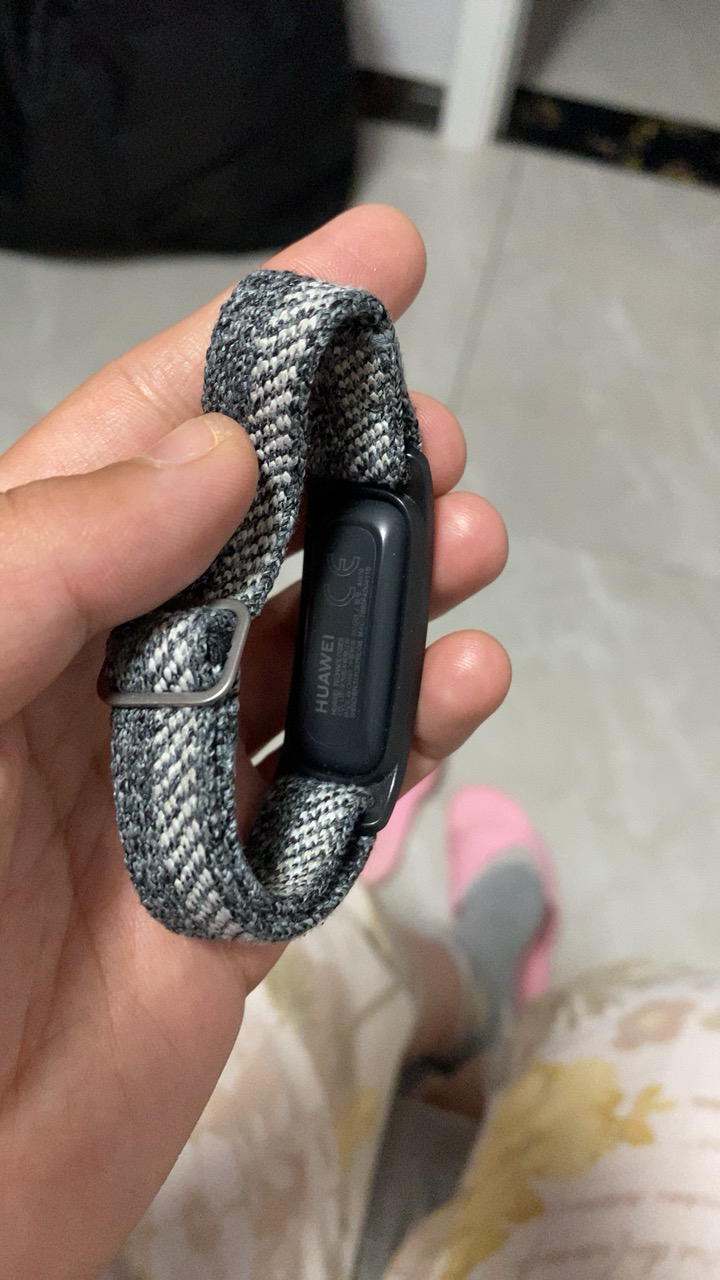 华为手环4e 篮球精灵 椰子灰(智能手环 50米防水 睡眠监测 智能提醒)