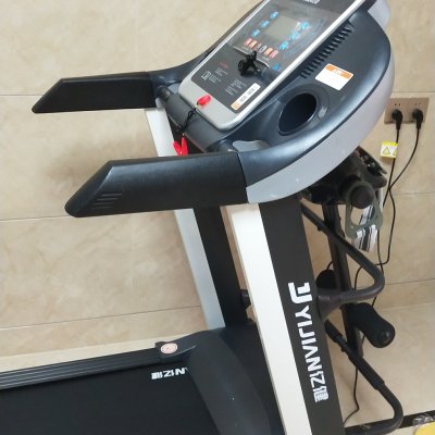 亿健9009跑步机家用款小型超静音折叠室内大减肥多功能健身房专用