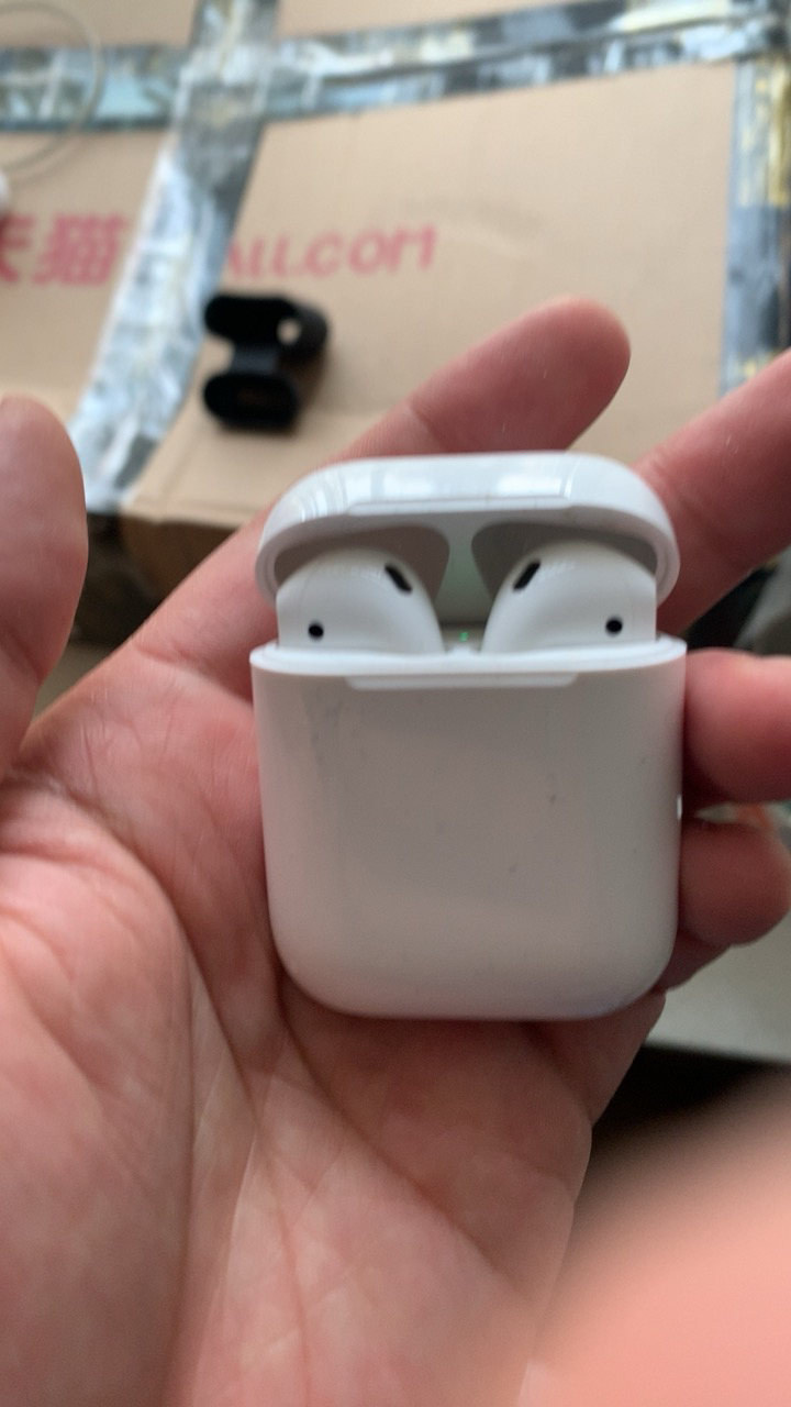 苹果耳机二代