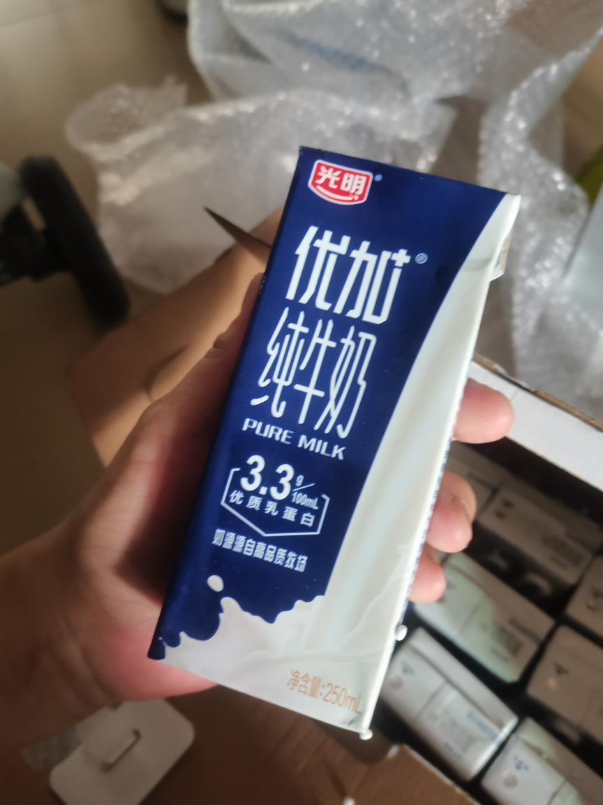 光明 优加 高品质纯牛奶 优 纯奶礼盒 250ml*12盒晒单图