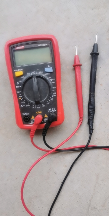 优利德(uni-t)万用表数字高精度全自动小型电工万能表智能防烧多功能