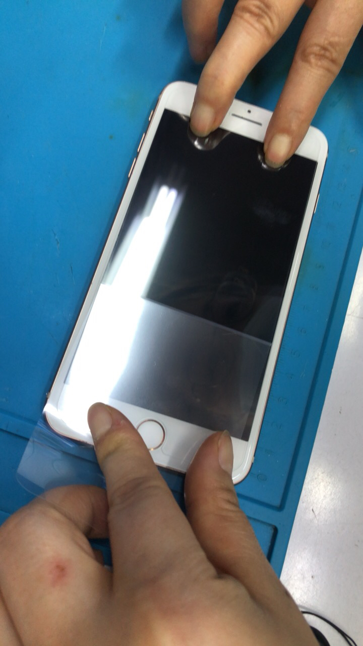 iphone8plus換內屏,觸摸失靈,漏液斑點等【蘇寧自營 非原廠到店修】