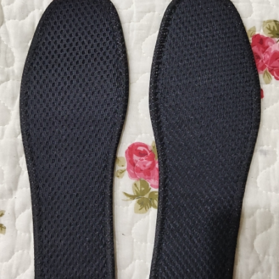 竹炭c臭鞋垫男女士吸汗f臭运动减震软底军训加厚舒适皮鞋垫留香 tcvv