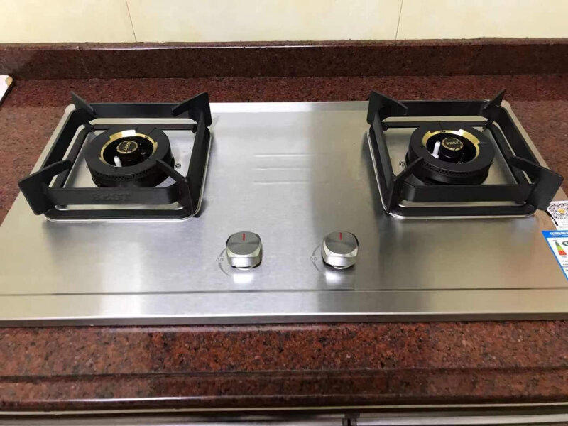 华帝旗下百得 燃气灶 QE12液化气家用双眼灶具 4.8KW大火力 嵌入式台式两用 钢化玻璃 灶具全铝炉头晒单图