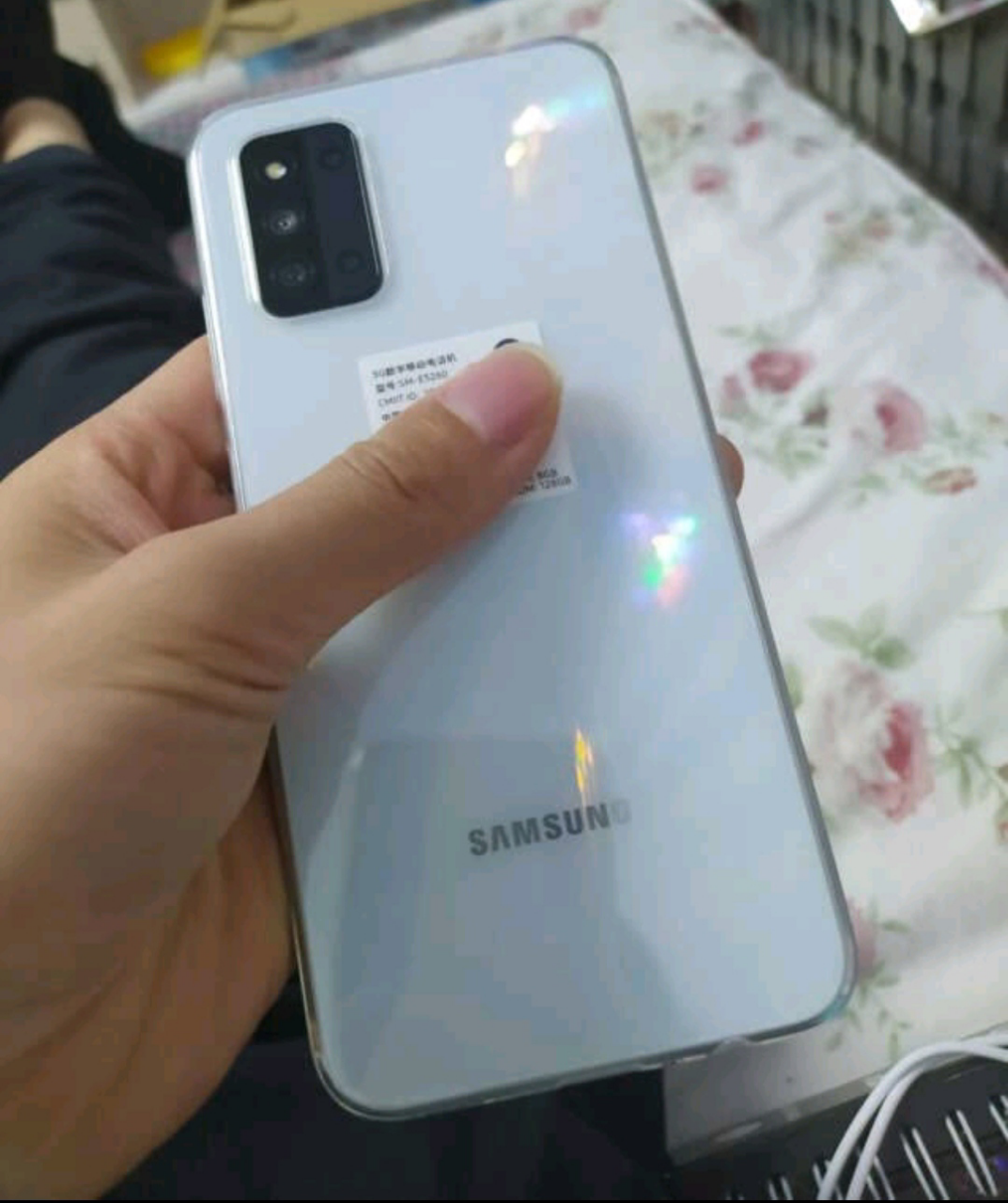 三星galaxy f52 5g (sm-e5260) 8gb 128gb 幻璧白6400万后置四摄 4500