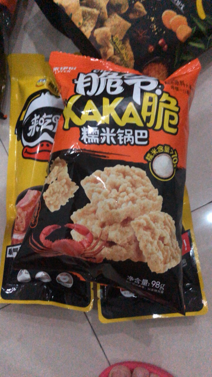 [满400-300]来伊份糯米锅巴蟹黄味98g脆米锅巴办公室休闲零食小吃袋装