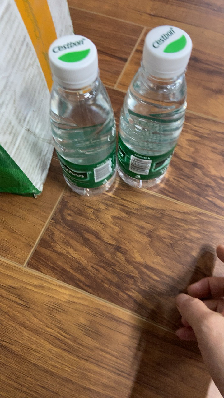 我们为您提供瓶装水矿泉水的优质评价包括瓶装水矿泉水商品评价晒单