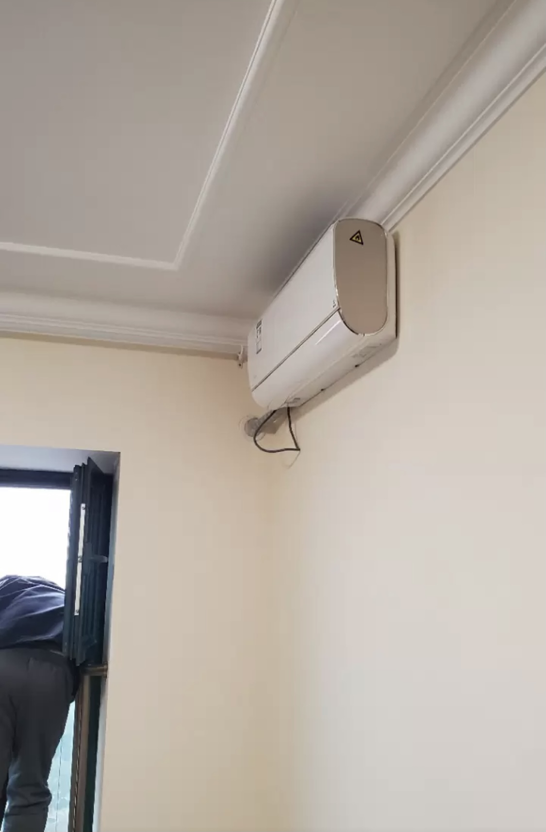 美的嵌入式空调