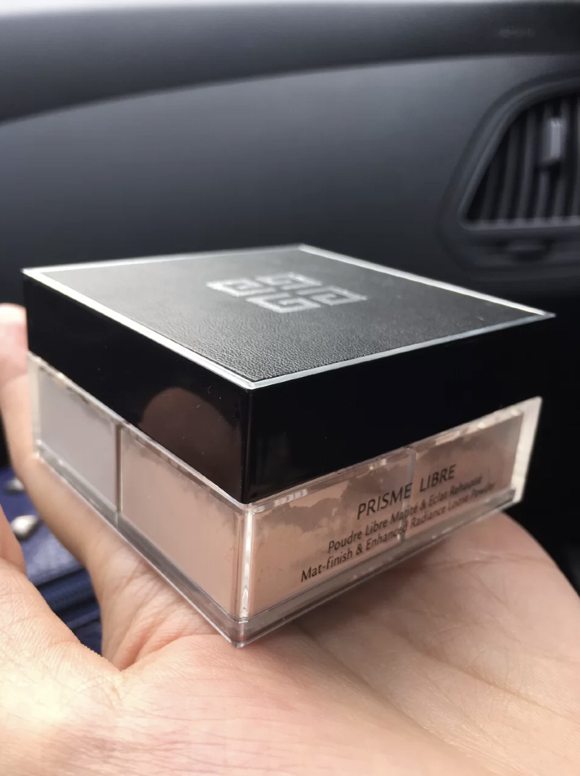 纪梵希(givenchy)散粉轻盈无痕多色四宫格散粉定妆粉持久哑光妆效送