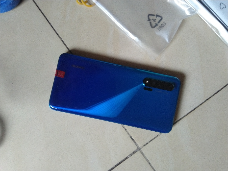 二手华为nova2plus移动