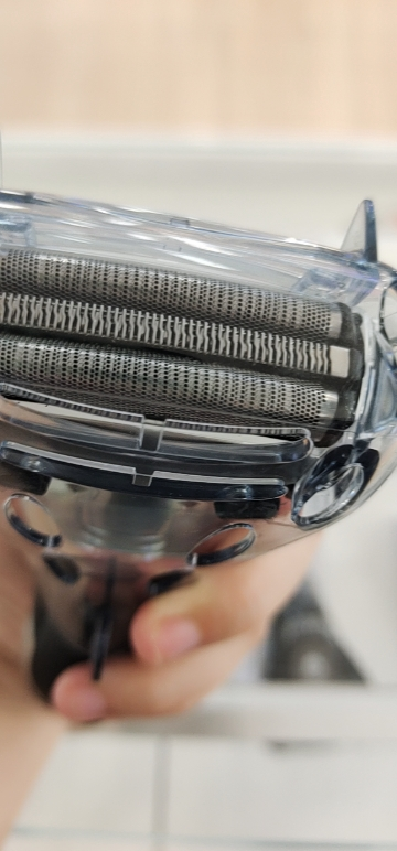 松下(Panasonic)剃须刀ES-SL33 三刀头电动充电式男士剃须刀晒单图