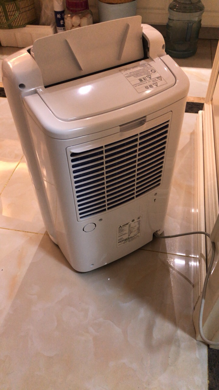 三菱除湿机家用mj-e140ar-c日本原装进口抽湿机抽湿器卧室除湿器晒单
