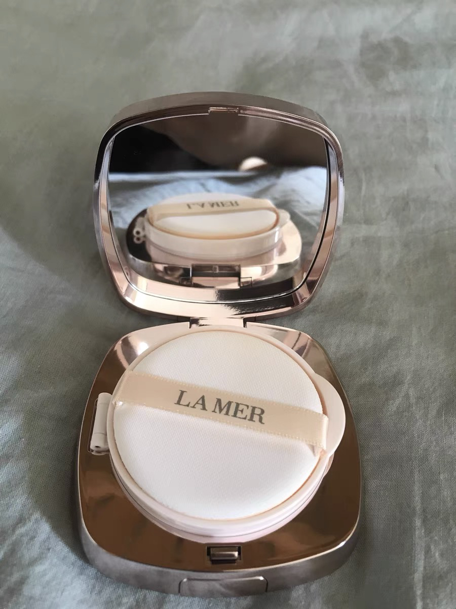海蓝之谜(la mer)鎏光焕变气垫bb 粉底液 保湿遮瑕持久#1号12克 补充