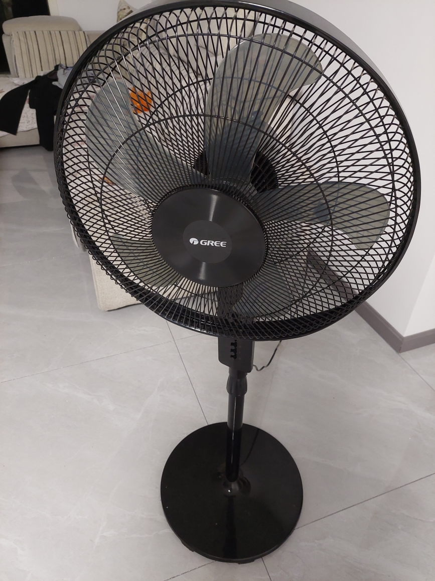 格力(gree)电风扇fd-4012-wg家用节能落地扇学生立式大风量客厅宿舍