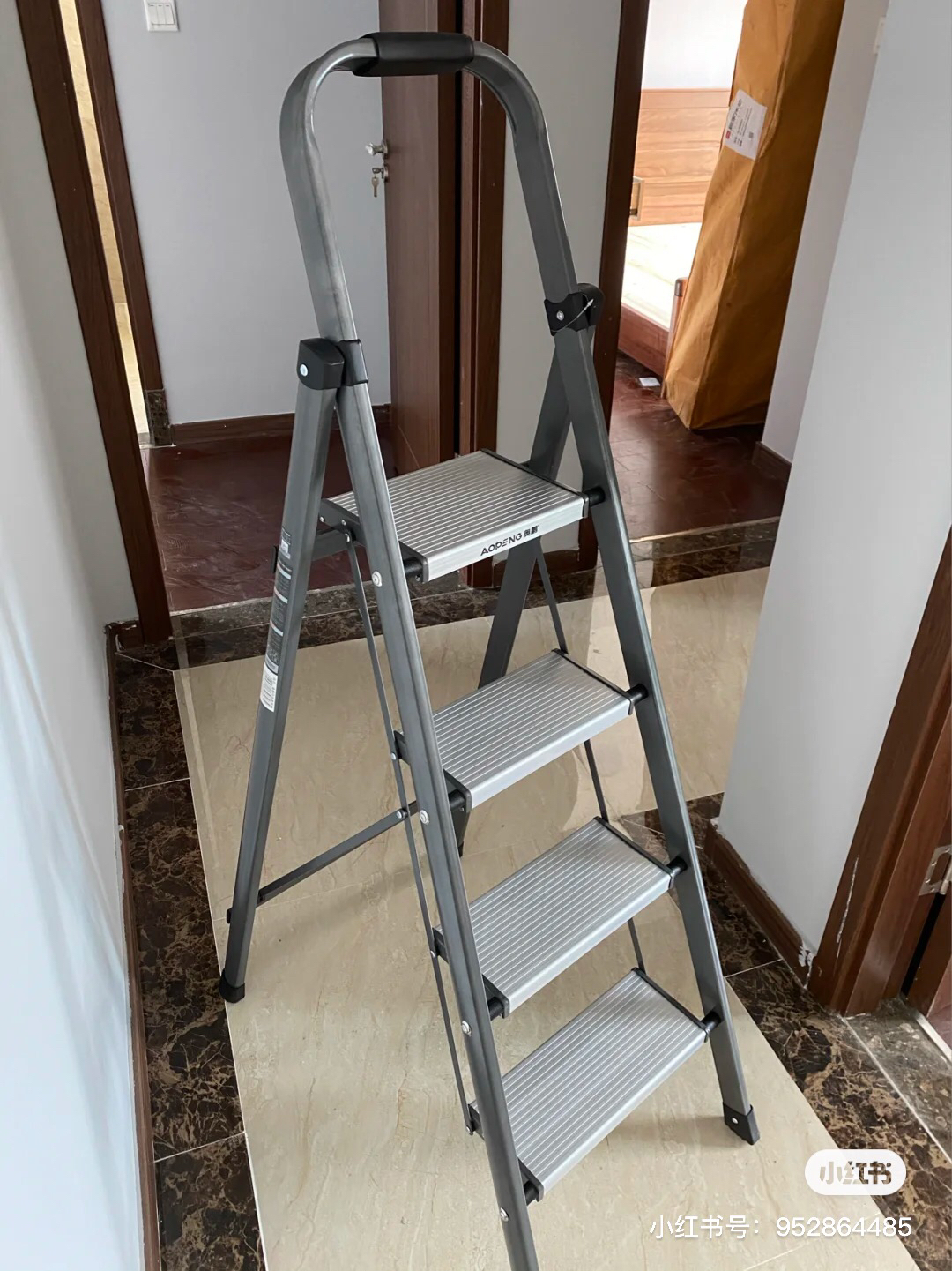 多派梯子家用梯折叠梯子人字梯加厚叉扶梯四五步多功能移动室内步梯