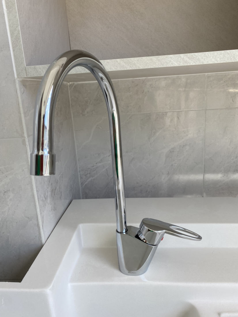 moen摩恩 单孔厨房水龙头冷热高抛铜体净铅节水旋转厨房龙头 77111ec