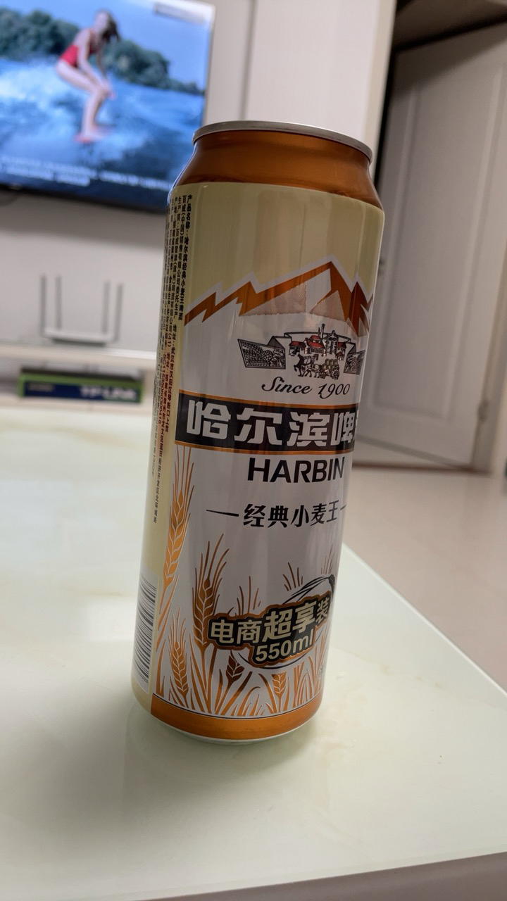 哈尔滨啤酒经典小麦王高升装550ml*20听整箱装晒单图