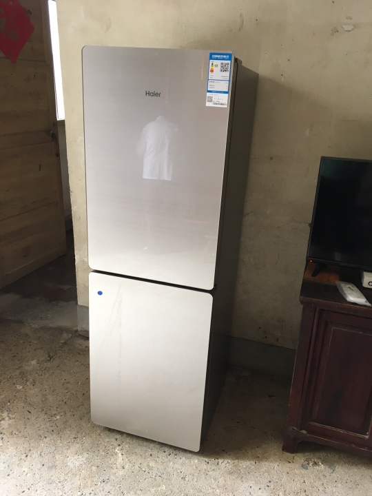 无霜 彩晶玻璃面板 二级能效两门保鲜省电小冰箱bcd-190wdco晒单图