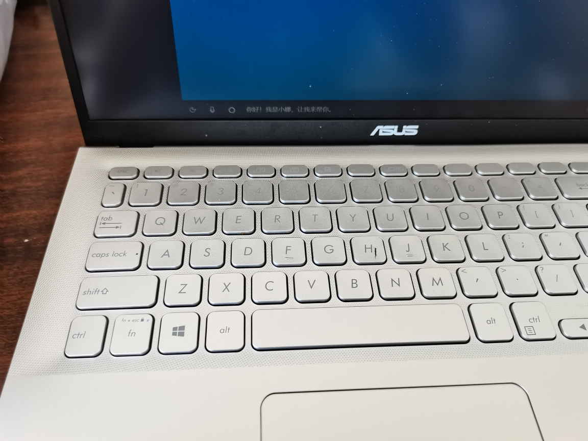 華碩(asus) 無畏15 銳龍版r7-5700u 16g 512gb oled屏 100�i-p3銀色