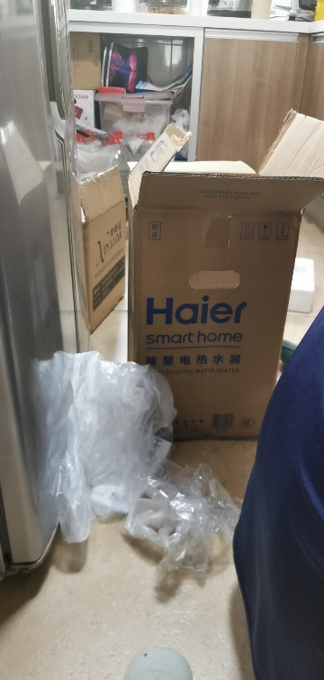 海尔(Haier)电热水器5升小厨宝上出水 1级能效 1750W低能耗防腐抗垢暖心暖手 长效保温晒单图