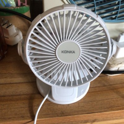 康佳便携式小风扇迷你充电usb电风扇宿舍床头小插电办公台扇充电款