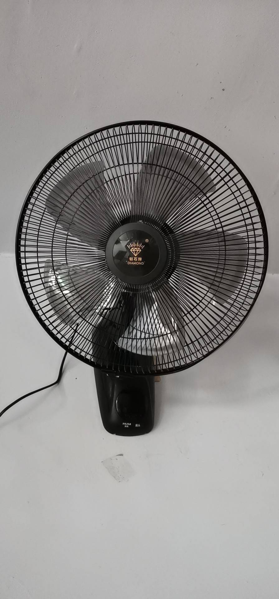 钻石牌壁扇壁挂式电风扇家用摇头工业风扇 16寸五叶遥控款晒单图