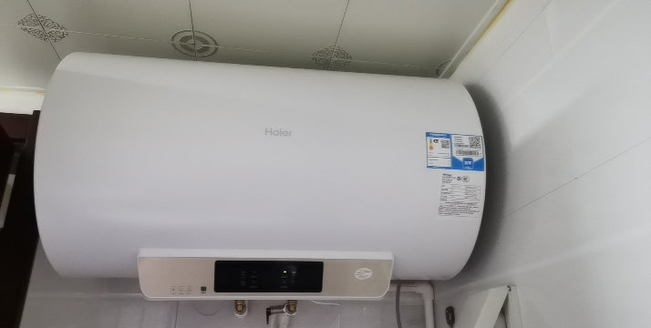haier/海尔60升电热水器ec6001-dq3,调水温不踮脚,健康抑菌,防电墙