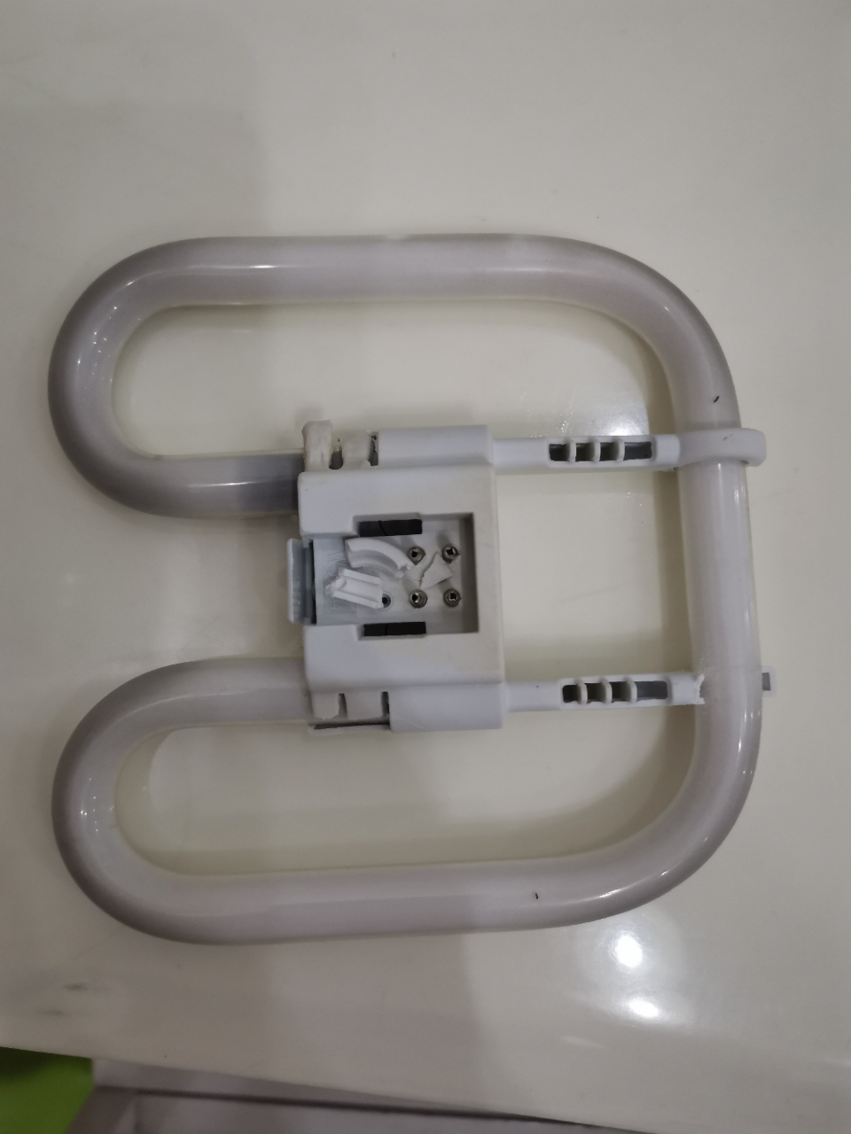 fsl佛山照明三基色2d灯管28w蝴蝶灯管2d荧光灯管节能灯冷光(5000k以上