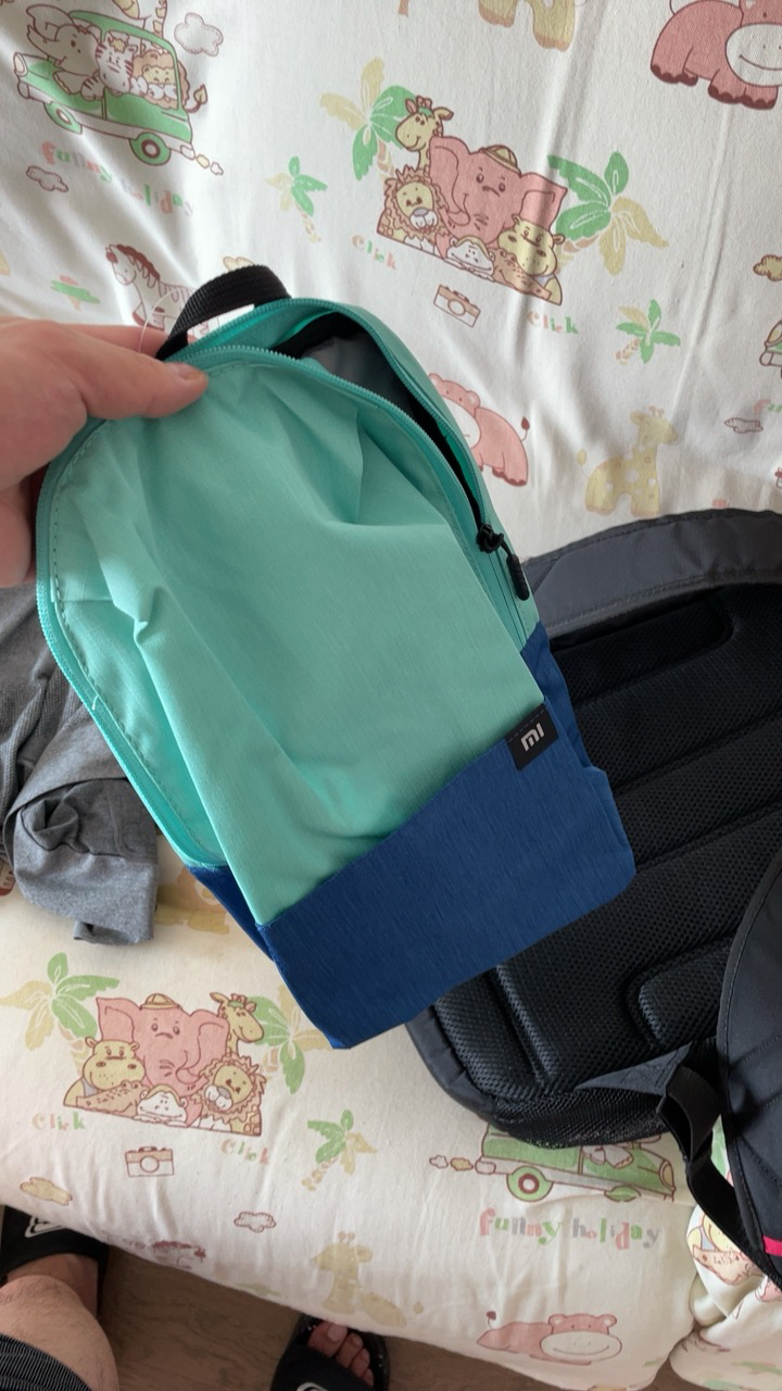 [官方旗舰店]小米小背包 7l 绿蓝拼色 城市休闲| 简约设计|轻便百搭
