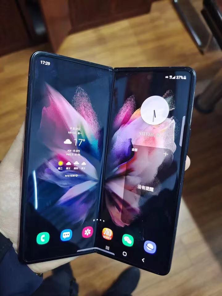 三星galaxy z fold3 5g(sm-f9260) 12gb 512gb 陨石黑 折叠屏手机晒单