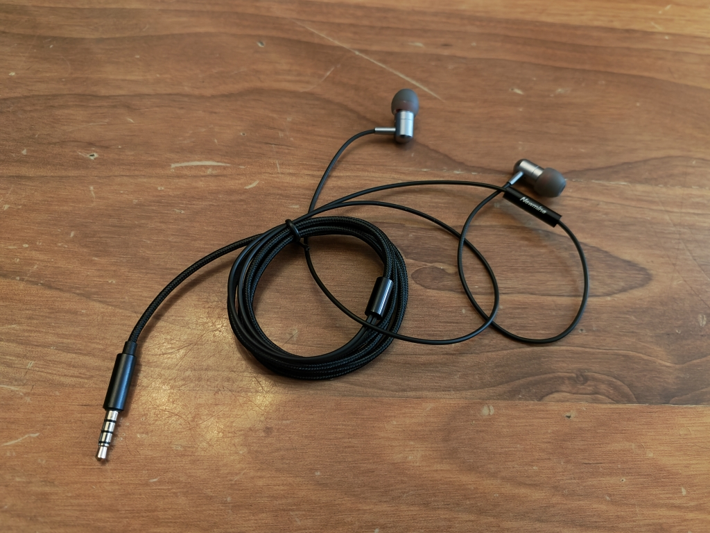 纽曼耳机xl05 锖色 有线高音质适用苹果vivo华为oppo小米手机圆孔入耳